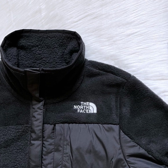 The North Face Girls’ Fleece Mashup Jacket In Black - Picture 2 of 10
